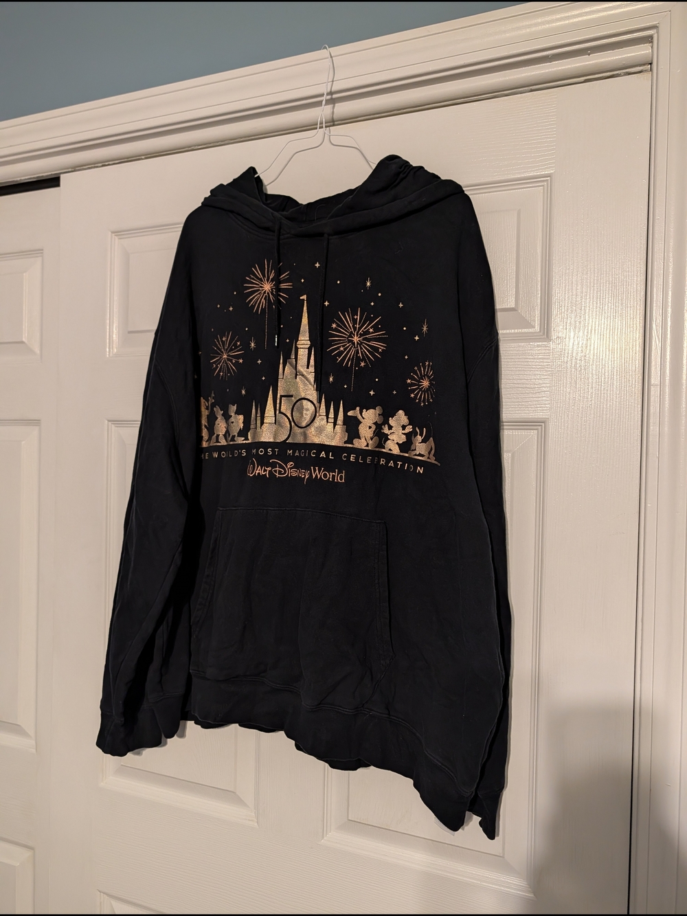 3XL Walt Disney World 50th Anniversary Black Hoodie with Gold Graphic